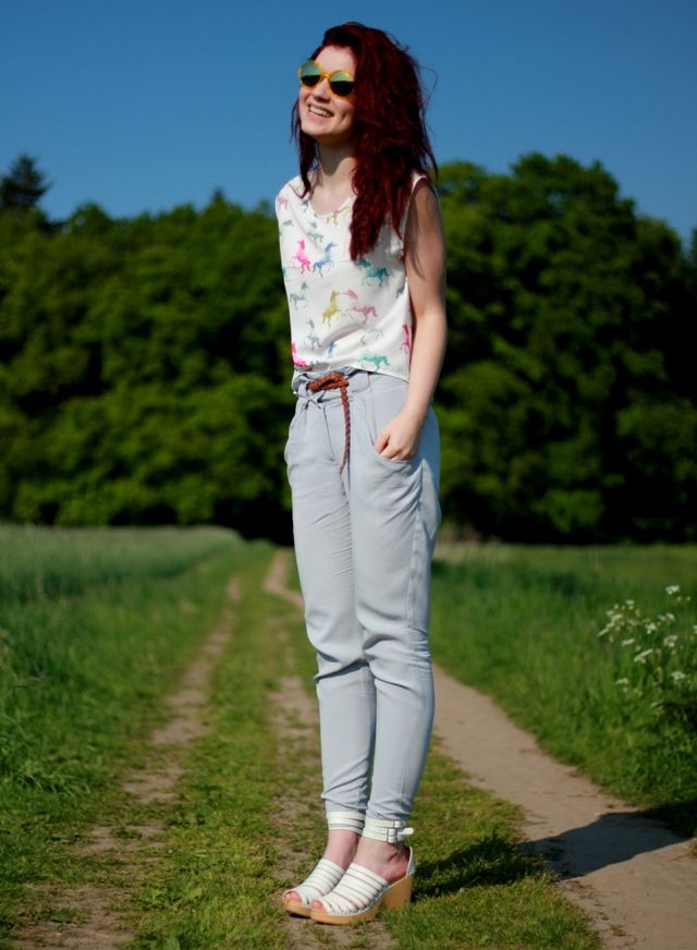  photo Outfit-Pastelpaarden2.jpg