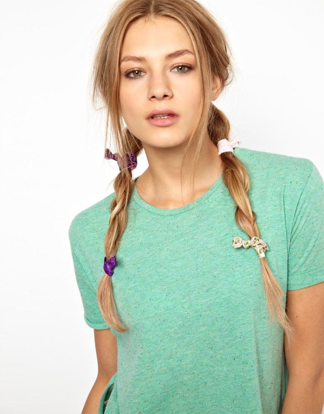  photo lintjesinjehaarmodel.jpg