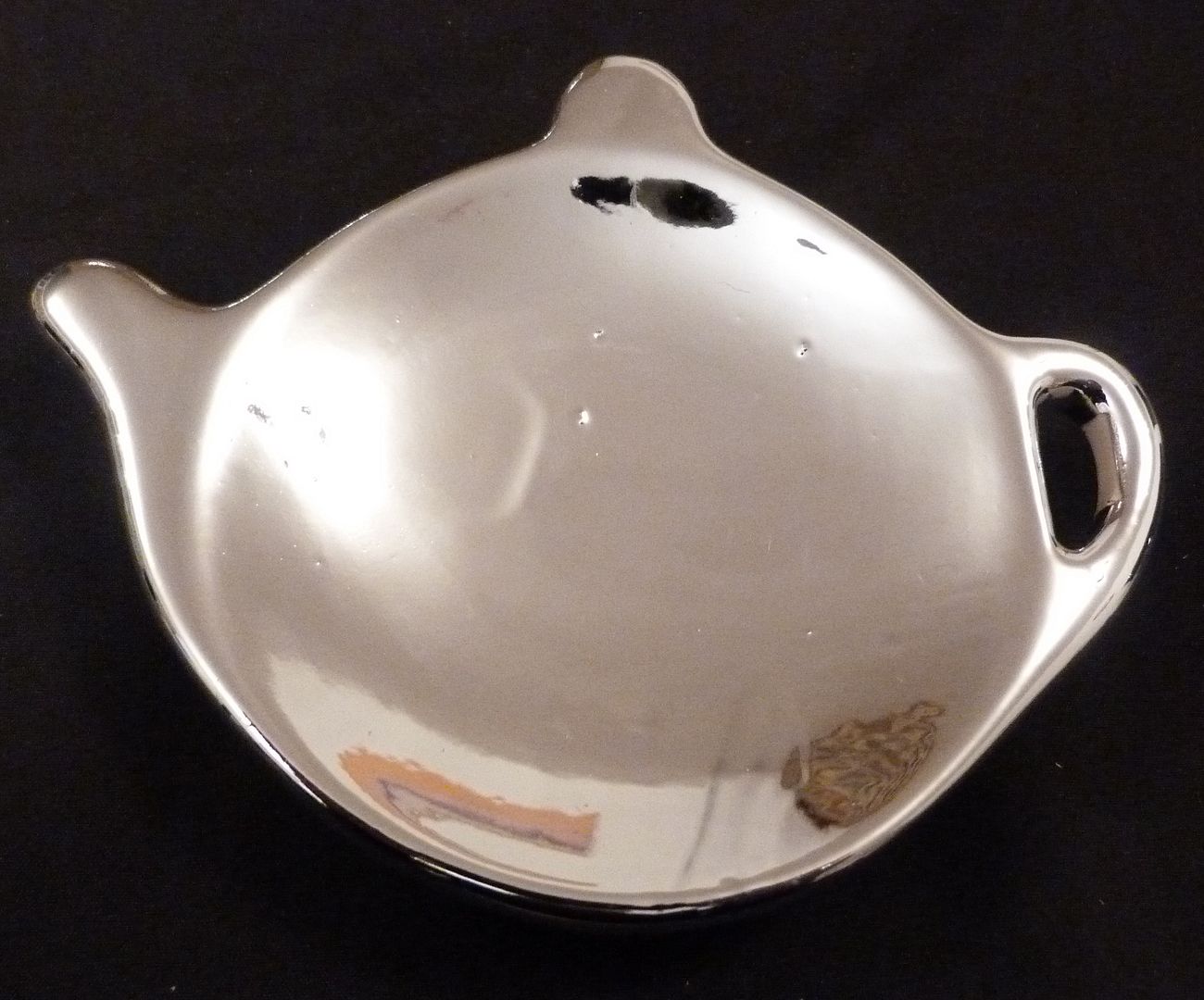 USED TEA BAG HOLDER / TEA BAG DISH ROSES CHERRIES BUTTERFLIES QUEEN