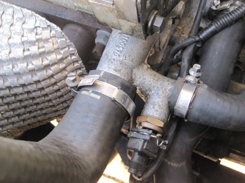 General Identification and location of the two 4-Cylinder ... rover 25 tailgate wiring diagram 
