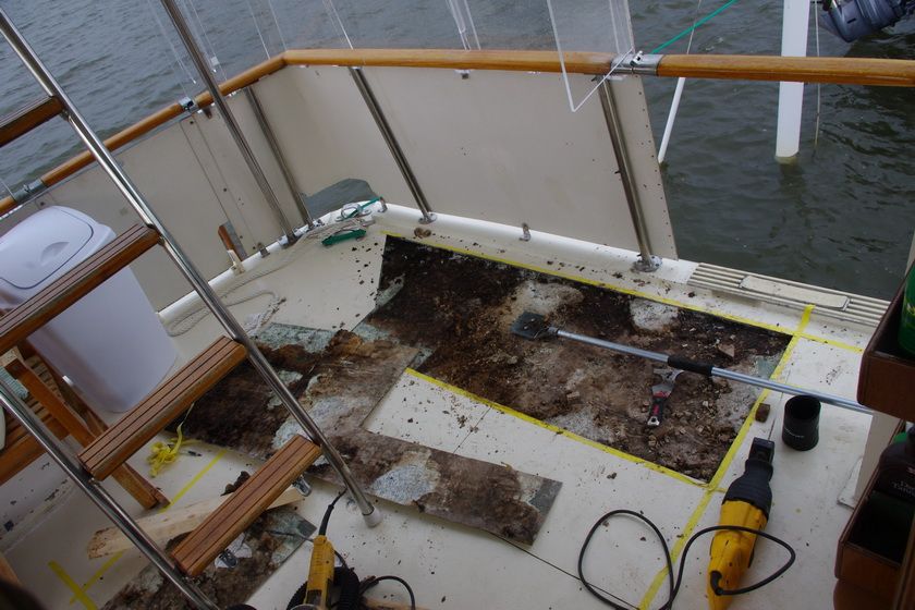 IMGP9014rdeckcutout.jpg
