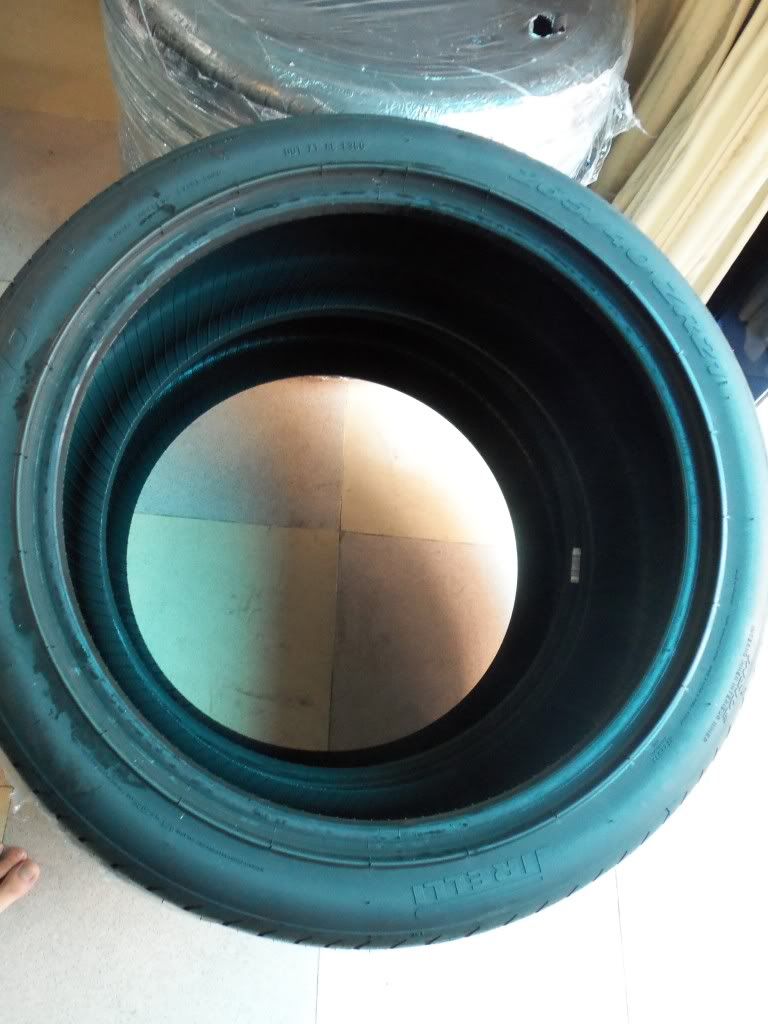 Chuyên bán vỏ xe, mâm xe và phụ tùng ôtô chính hãng - 8