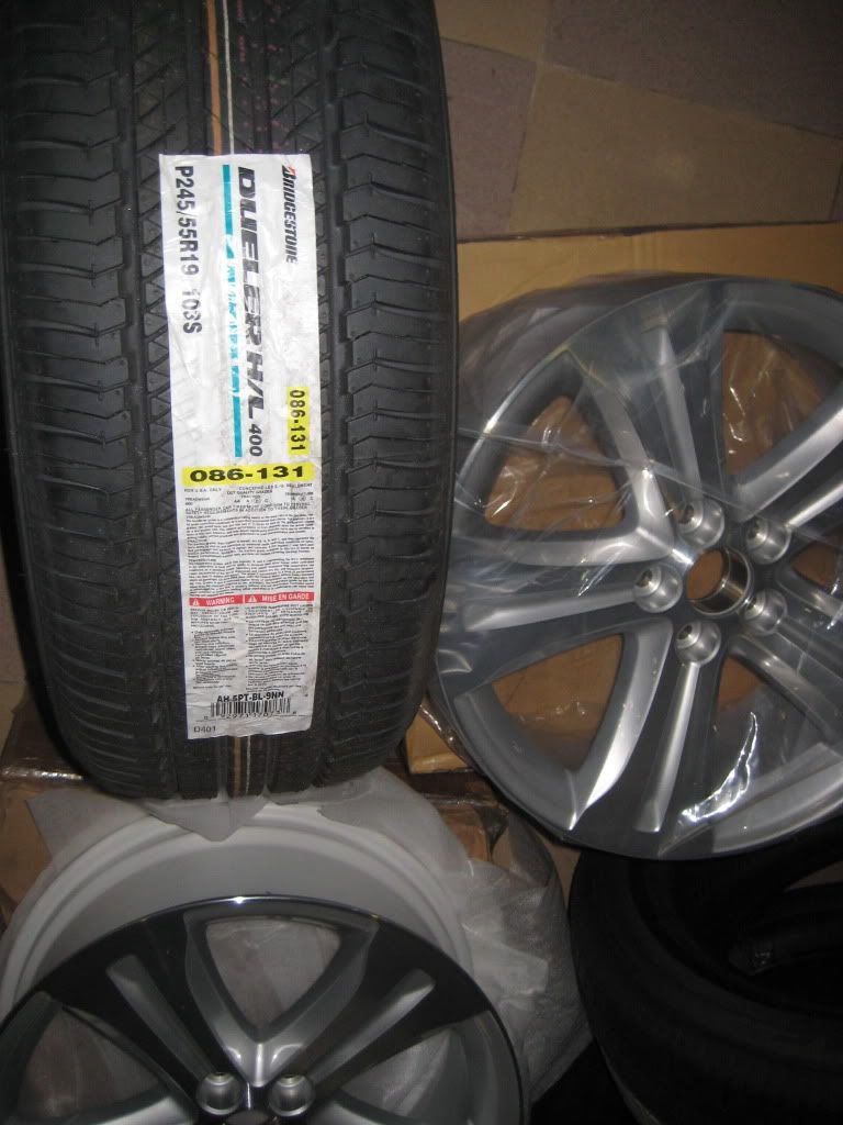 Chuyên bán vỏ xe, mâm xe và phụ tùng ôtô chính hãng - 2