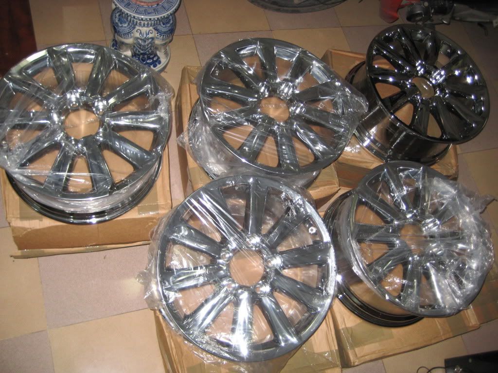 Chuyên bán vỏ xe, mâm xe và phụ tùng ôtô chính hãng