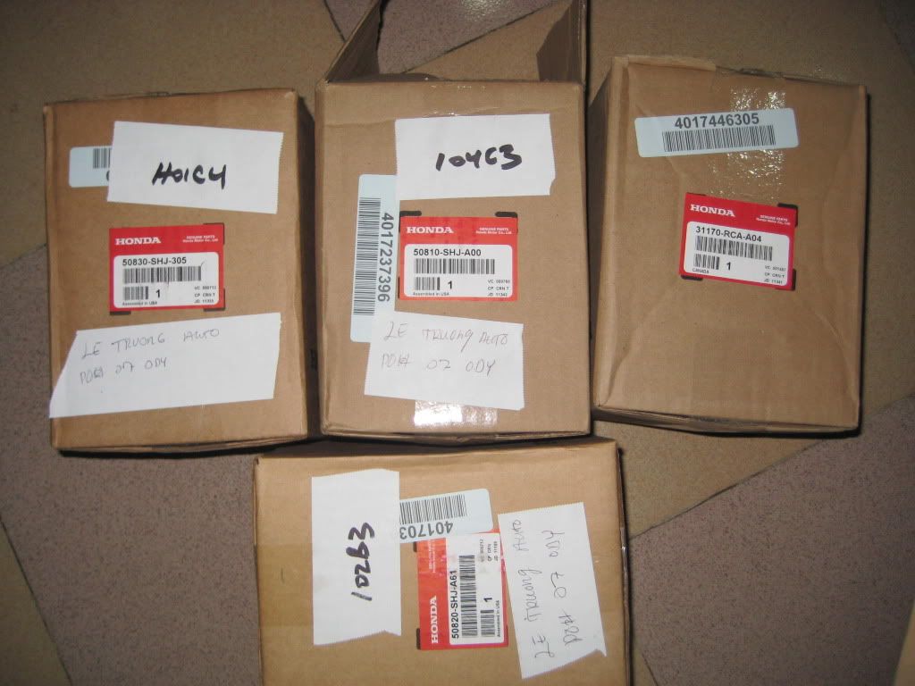 Chuyên bán vỏ xe, mâm xe và phụ tùng ôtô chính hãng