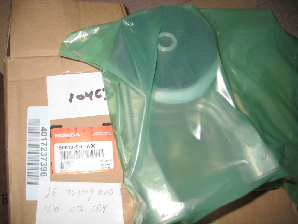 Chuyên bán vỏ xe, mâm xe và phụ tùng ôtô chính hãng - 1