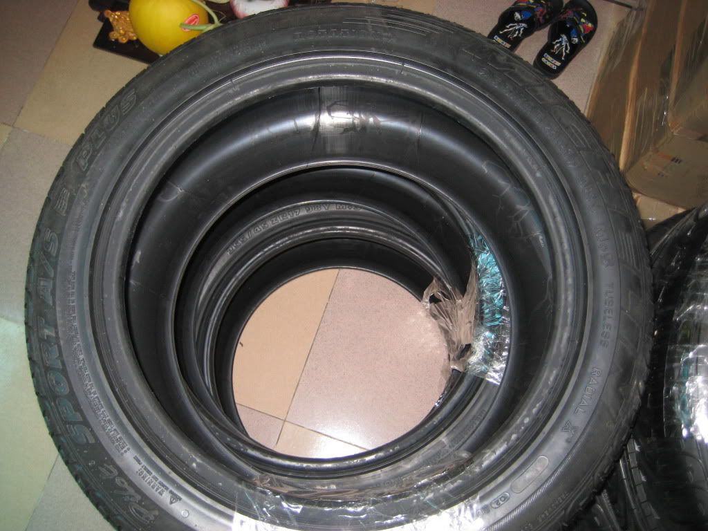 Chuyên bán vỏ xe, mâm xe và phụ tùng ôtô chính hãng - 2