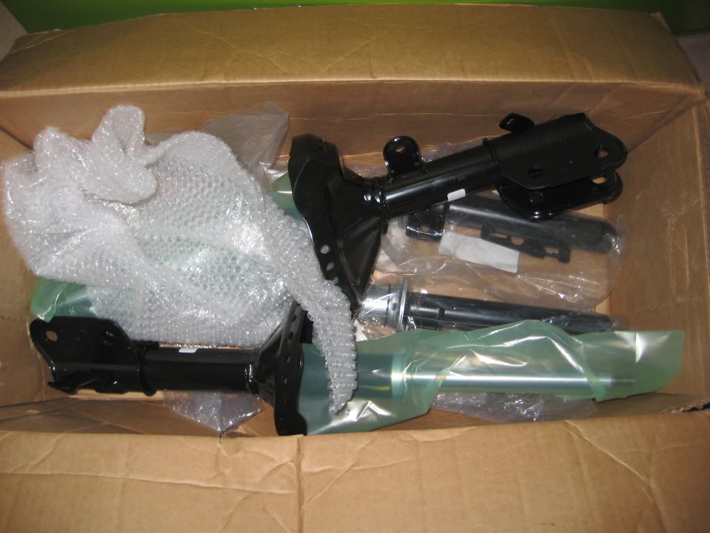 Chuyên bán vỏ xe, mâm xe và phụ tùng ôtô chính hãng - 12