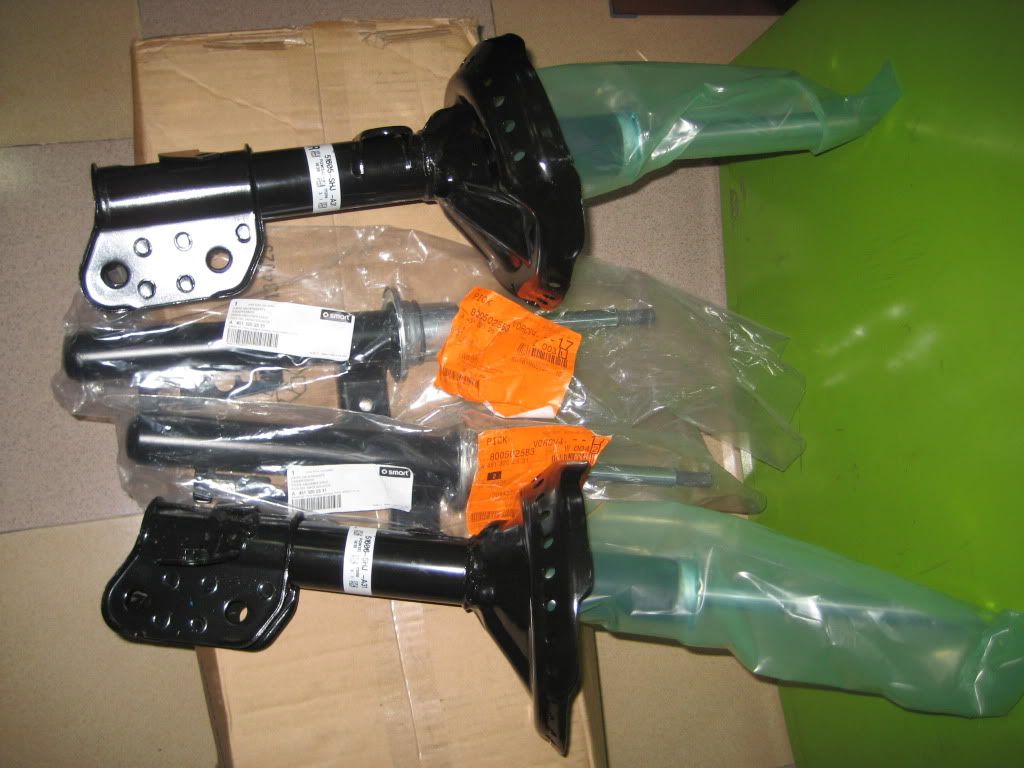 Chuyên bán vỏ xe, mâm xe và phụ tùng ôtô chính hãng - 15