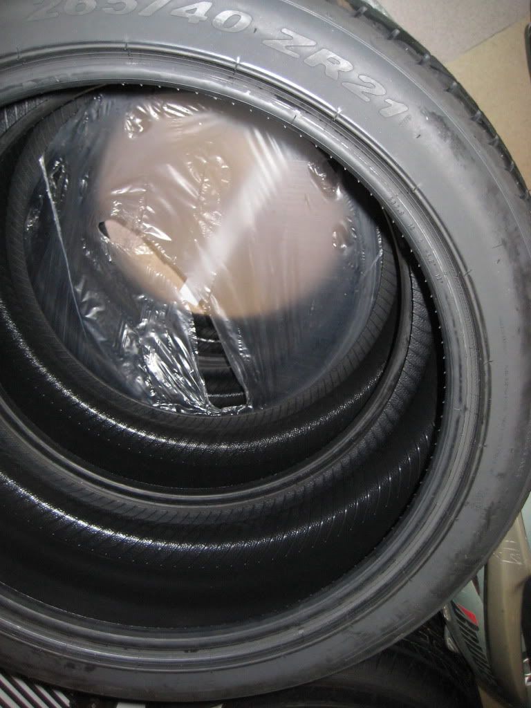 Chuyên bán vỏ xe, mâm xe và phụ tùng ôtô chính hãng - 12