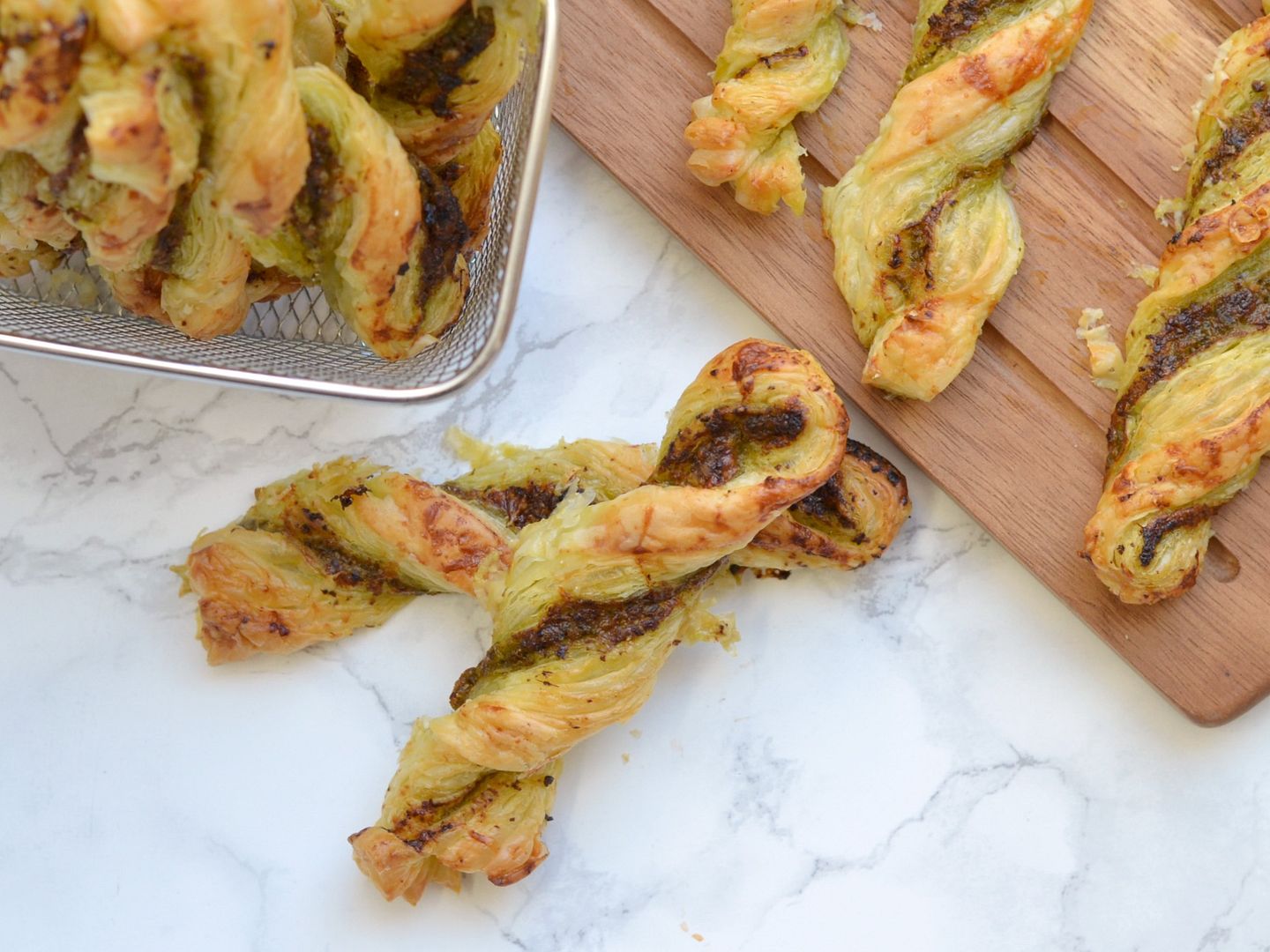 3 Ingredient Cheesy Pesto Twists