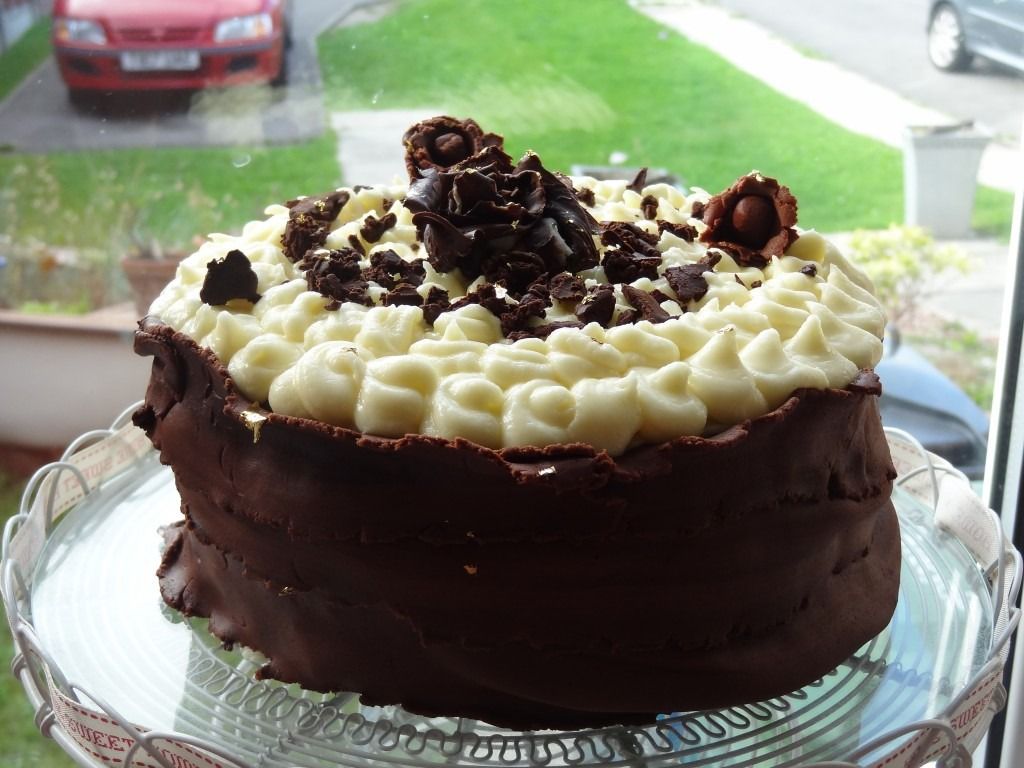photo ChocolateTruffleCake_zpsc0a37e66.jpg