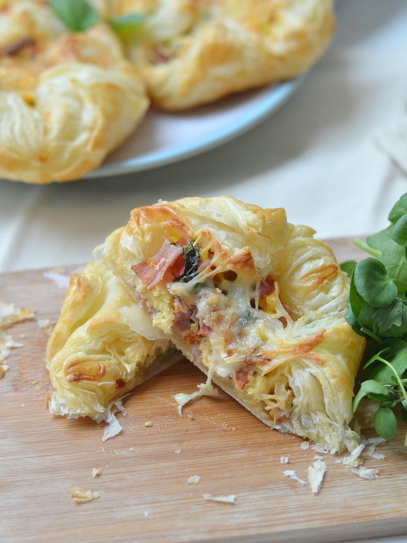 Ham, Egg & Tomato Brunch Parcels