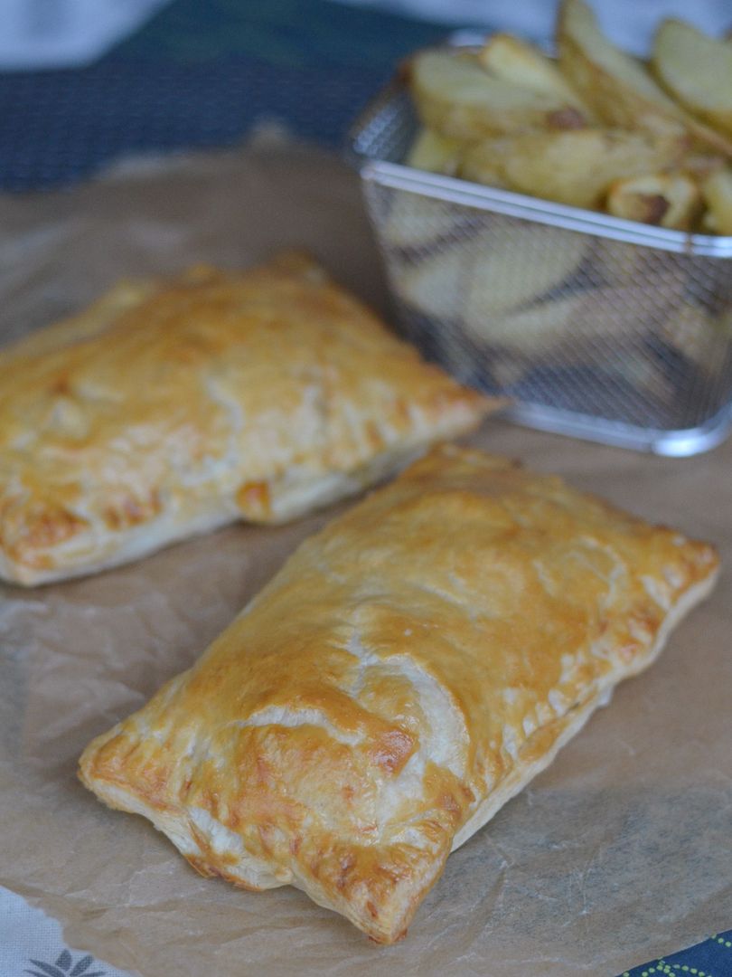 Cheesy Chicken & Sweetcorn Slices