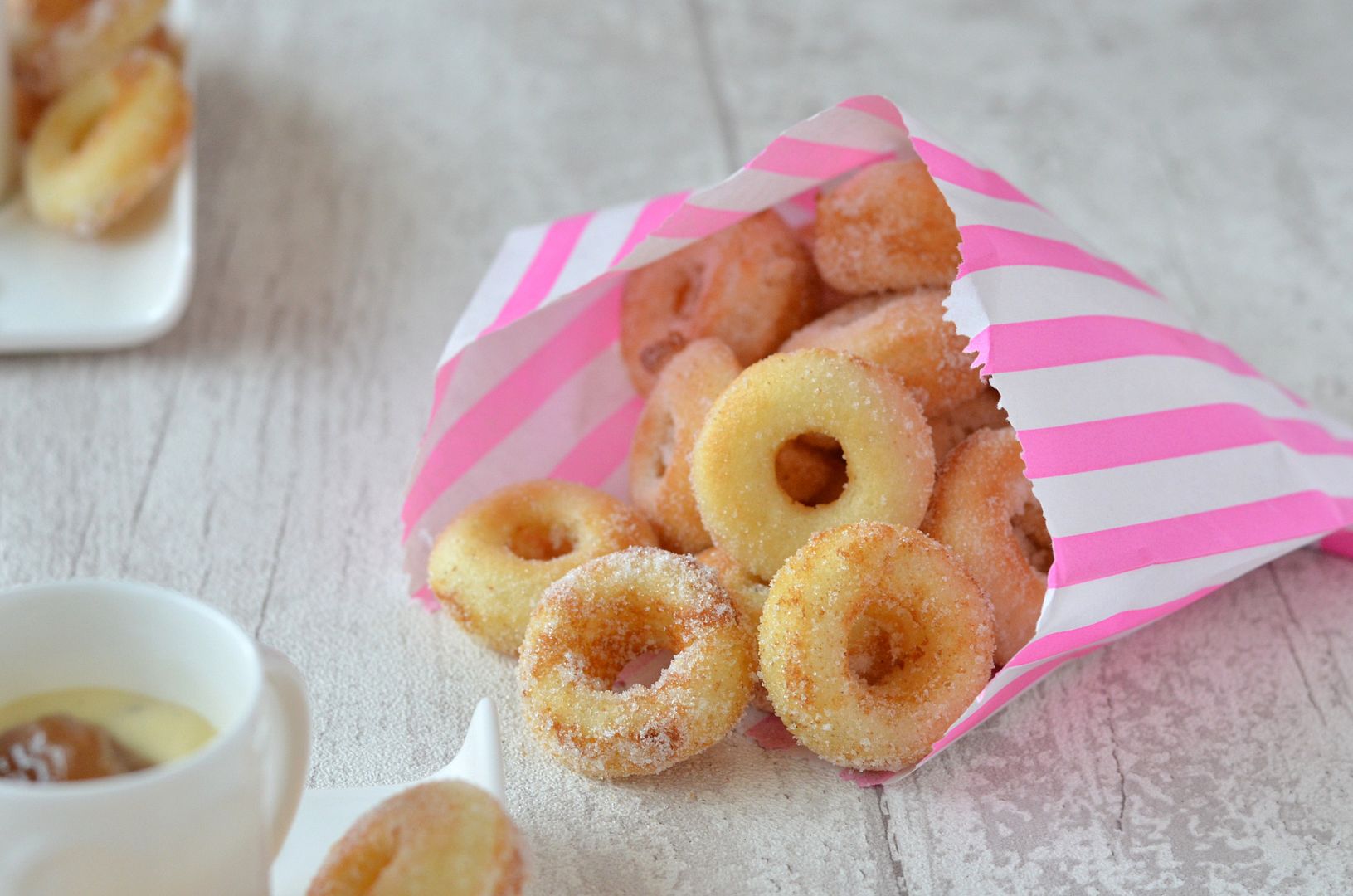 Mini Baked Doughnuts with Rhubarb & Custard Dip