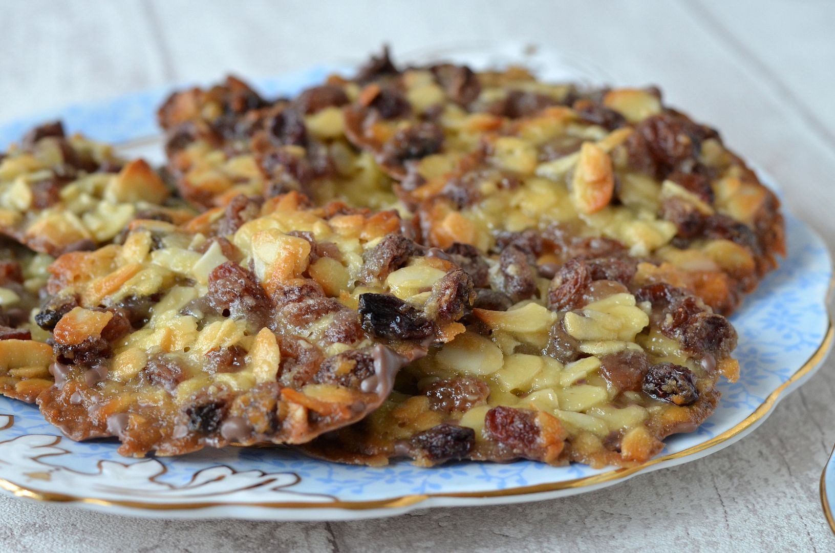 Florentines and Cheddar & Herb Biscuits
