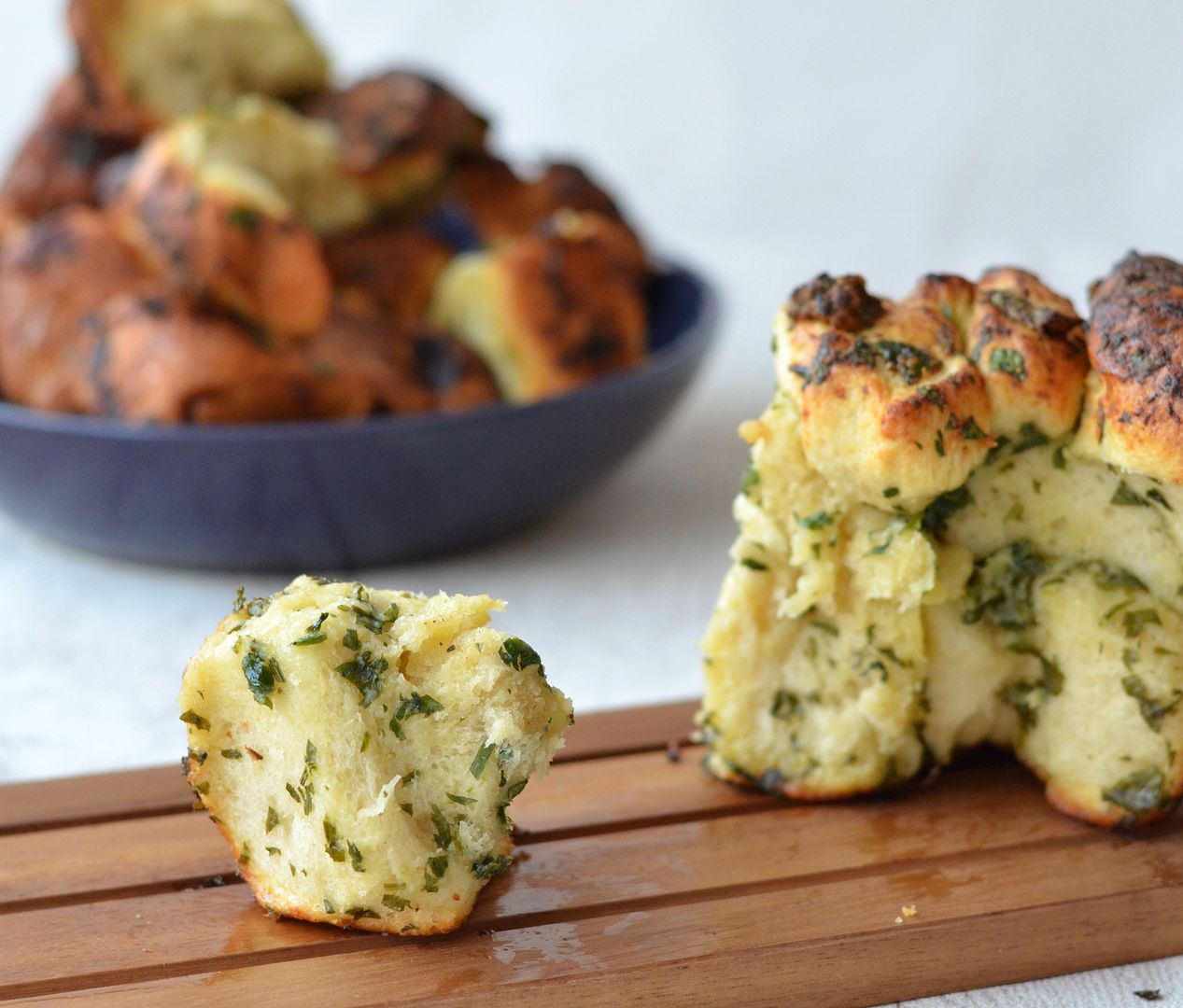 Roasted Garlic & Herb Monkey Bread
