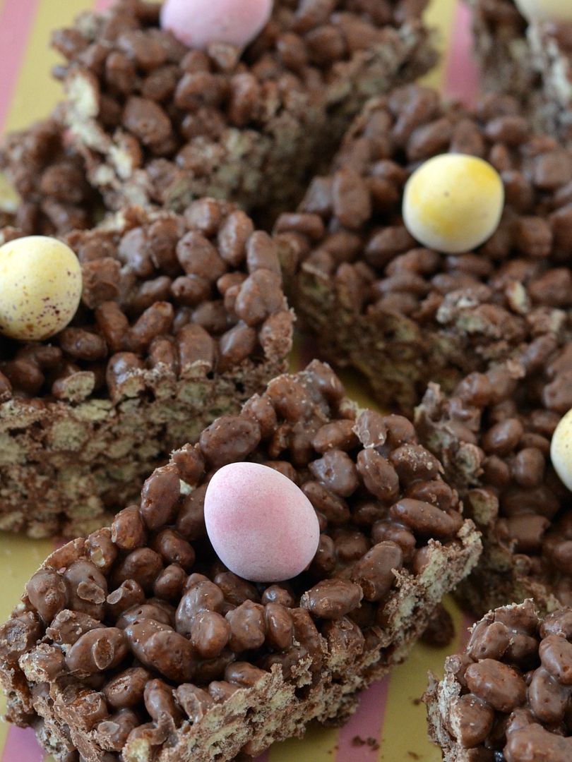 Mini Egg Crispy Cakes
