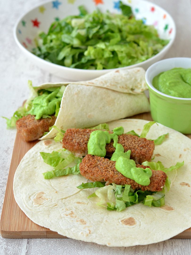 photo wholegrain fishfinger and minted pea mayo_zpsqtc8t5fd.jpg