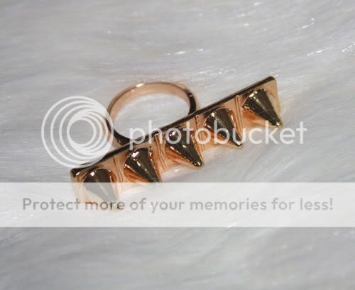 1PC New Punk Spike Rive Gold Color RING Punk Diameter 1.8cm Free 
